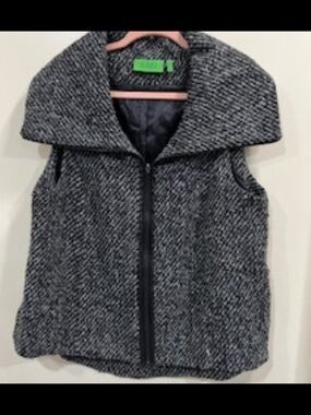 LOGO Women's Vest Large